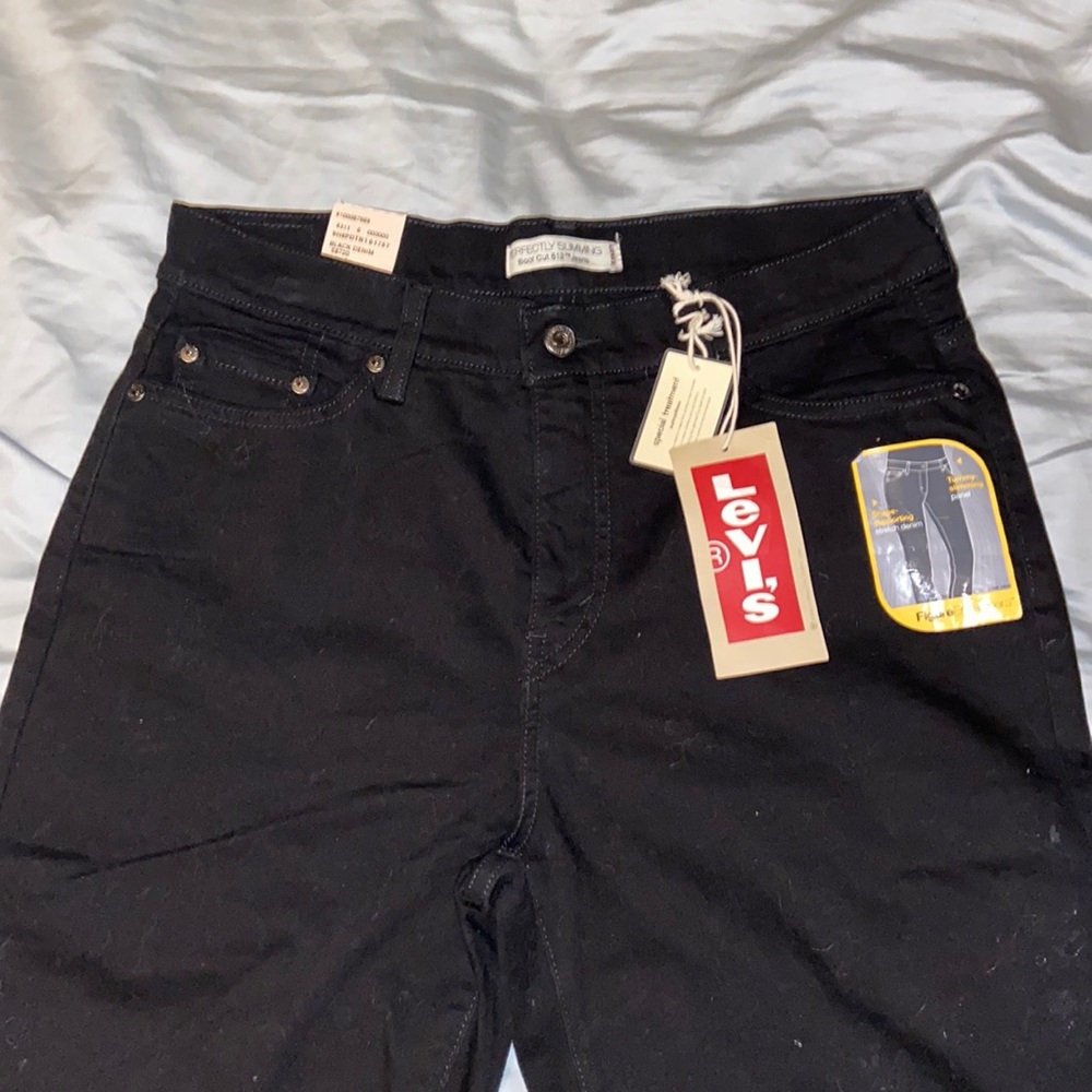Levi’s Women’s Slimming Black Bootcut Jeans